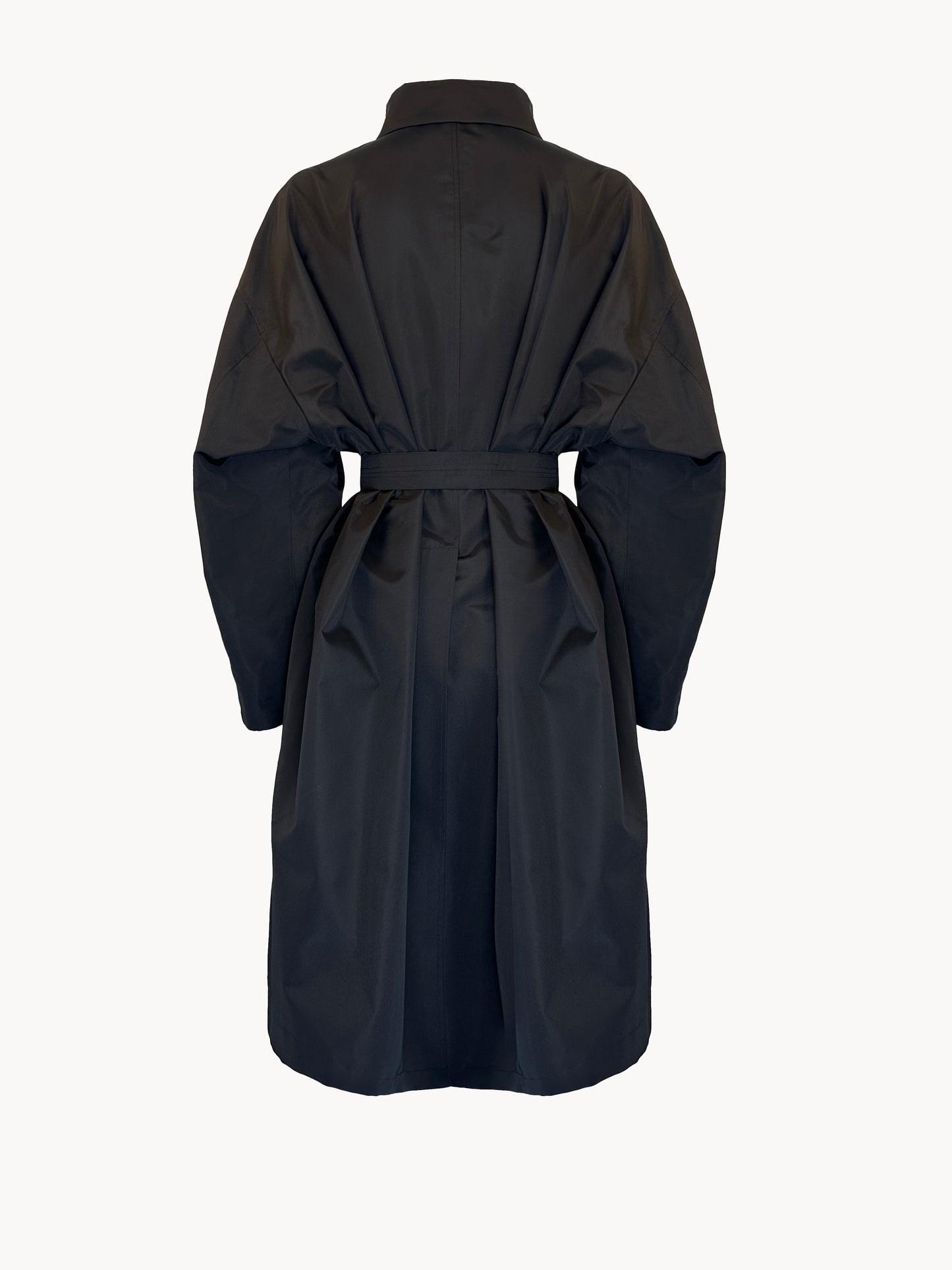 Jeanne coat in waterproof silk