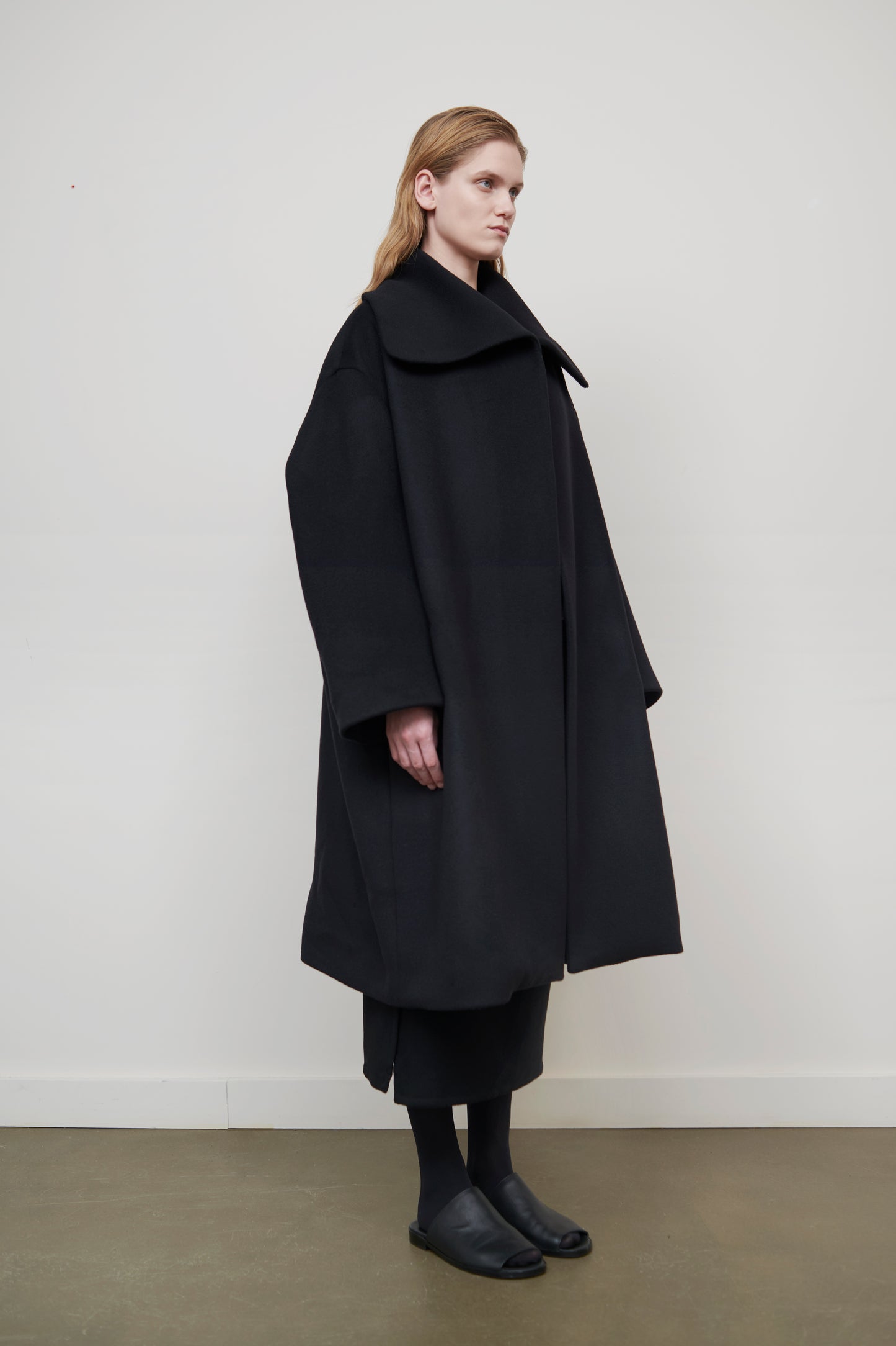 Banshee Coat in Wool and Cashmere