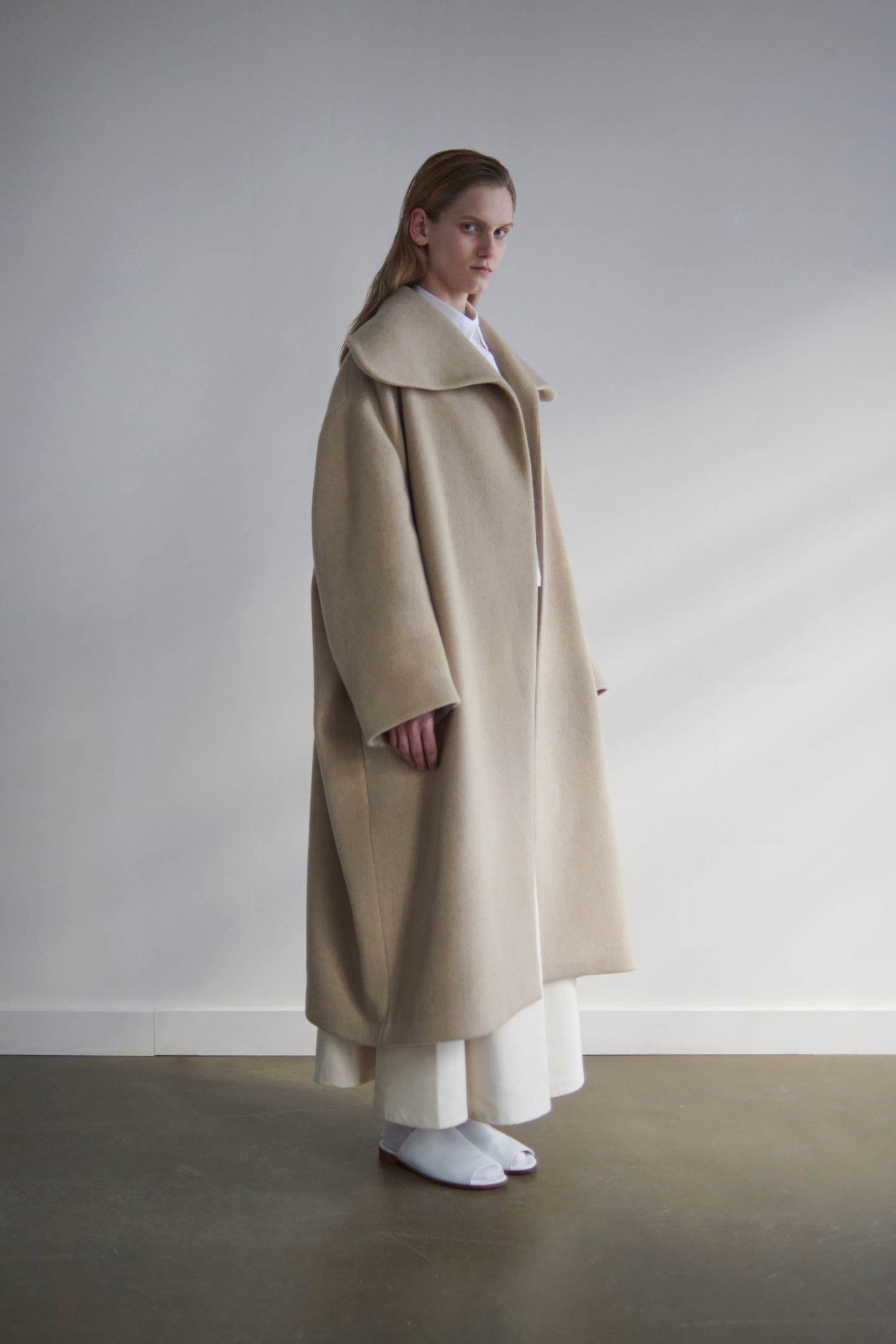 Banshee Coat in washed Cashmere