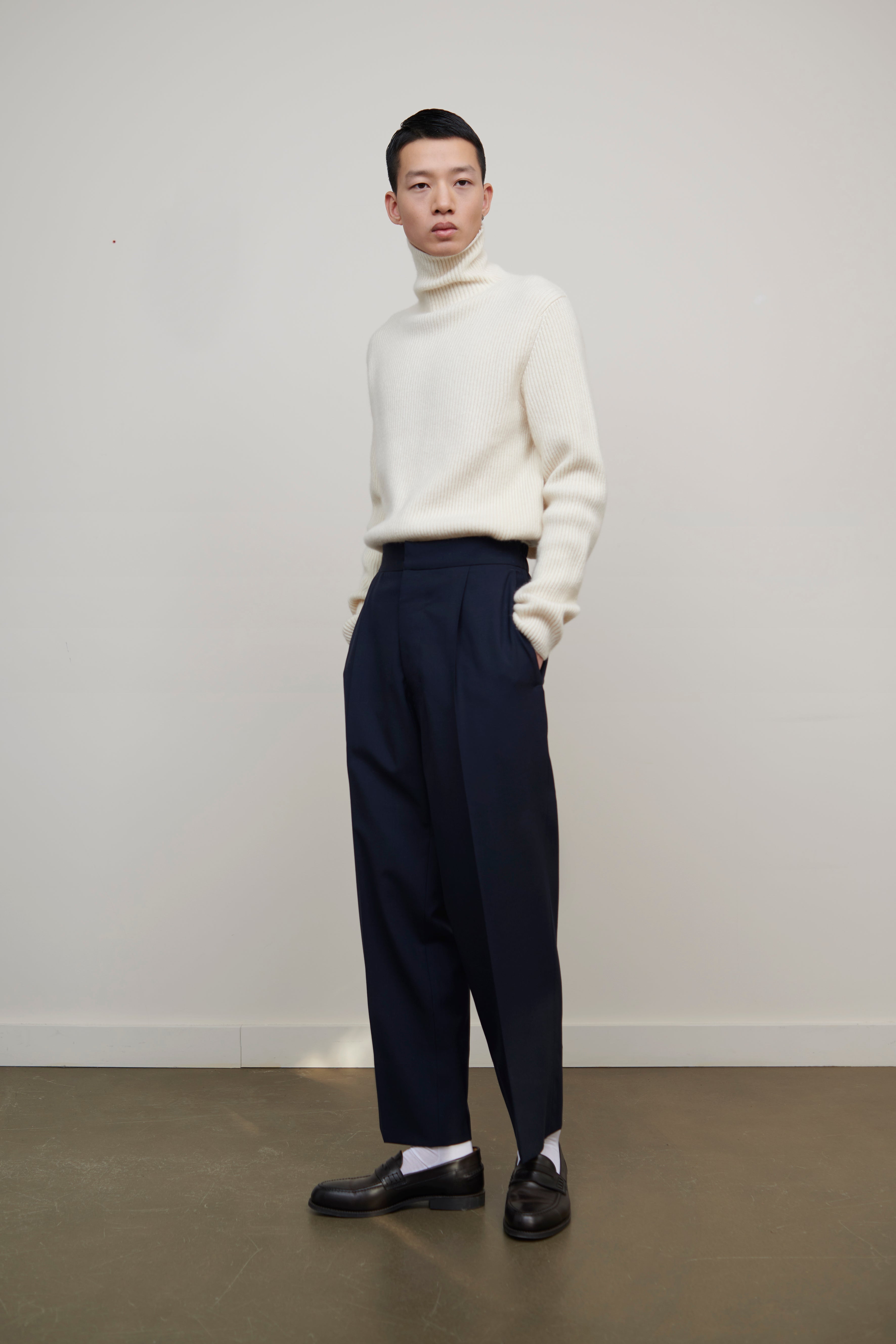 Julian pants in Pure New Wool – René Storck