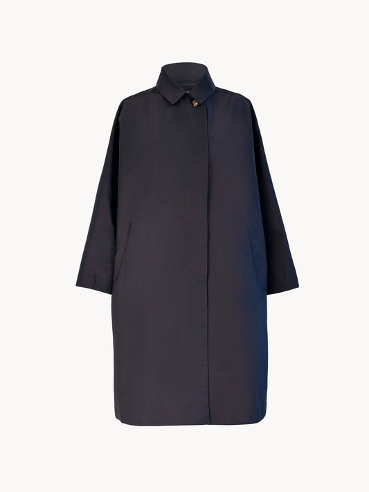 Jeanne coat in waterproof silk